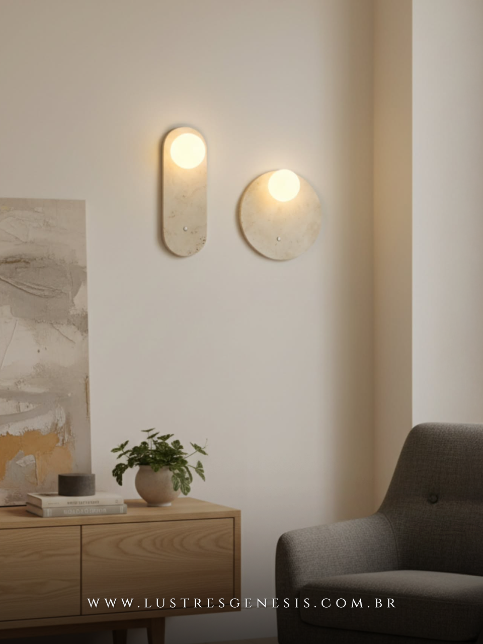 Arandela Grande em Pedra Natural Travertino e Globo G9